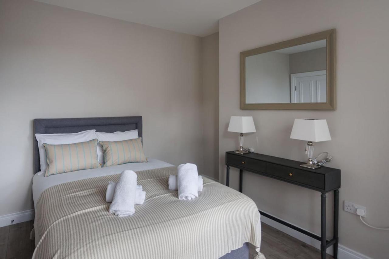 Chic Studio Apartment Central Belfast Sleeps 2. Екстериор снимка